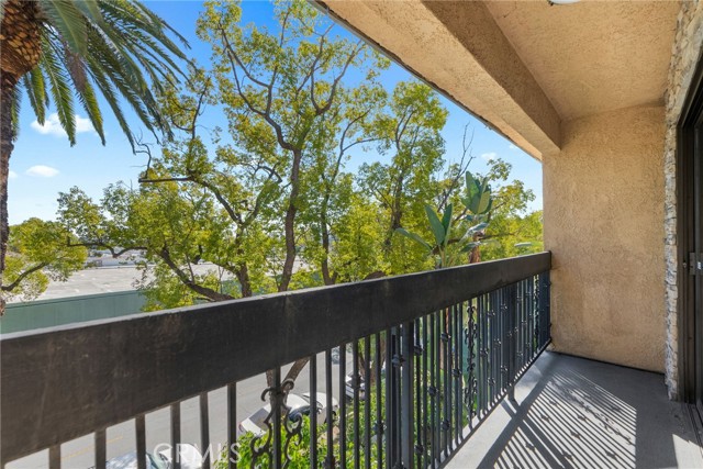 Detail Gallery Image 21 of 21 For 1135 Allen, Glendale,  CA 91201 - 2 Beds | 2 Baths