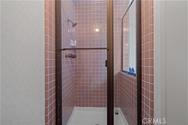 Detail Gallery Image 13 of 22 For 24103 Clearbank, Newhall,  CA 91321 - 4 Beds | 3 Baths