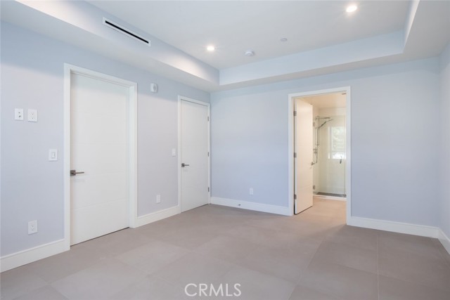 Detail Gallery Image 11 of 21 For 2225 Mira Vista Ave #206,  Montrose,  CA 91020 - 3 Beds | 2 Baths