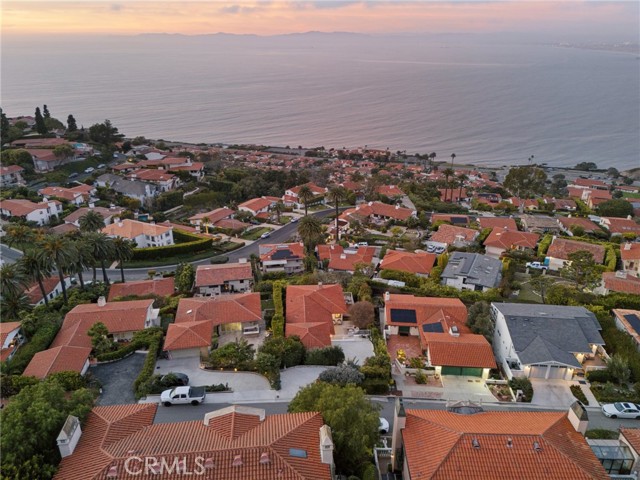 797 Via Somonte, Palos Verdes Estates, California 90274, 4 Bedrooms Bedrooms, ,3 BathroomsBathrooms,Residential,For Sale,Via Somonte,SB25011078