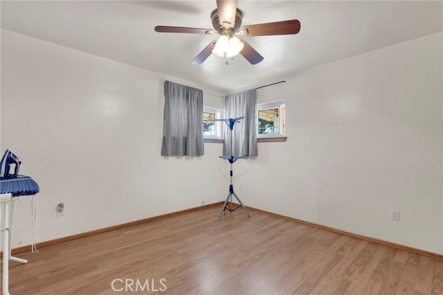 Detail Gallery Image 13 of 69 For 9037 5th Ave, Hesperia,  CA 92345 - 5 Beds | 4 Baths