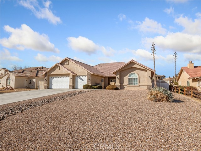 Image 2 of 50 For 14096 Branding Iron Drive