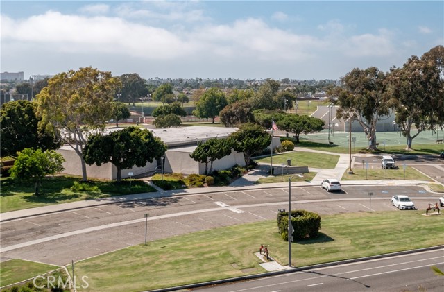 21682 Impala Lane, Huntington Beach CA: https://media.crmls.org/medias/a7114e65-45f3-4868-8533-99344195fc3b.jpg