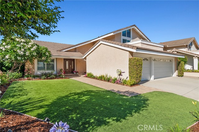 536 S Tumbleweed Road, Anaheim Hills CA: https://media.crmls.org/medias/a7123dad-193c-41d3-9506-ac7949ffdbb7.jpg