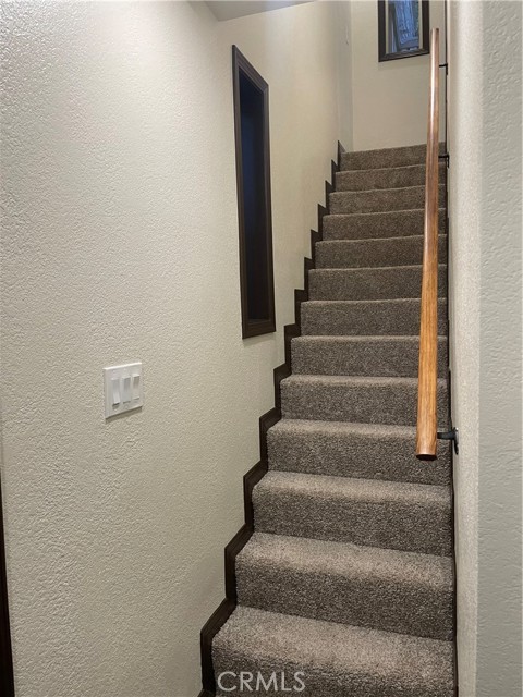Detail Gallery Image 14 of 23 For 23878 Lakeview Dr, Crestline,  CA 92325 - 3 Beds | 2 Baths