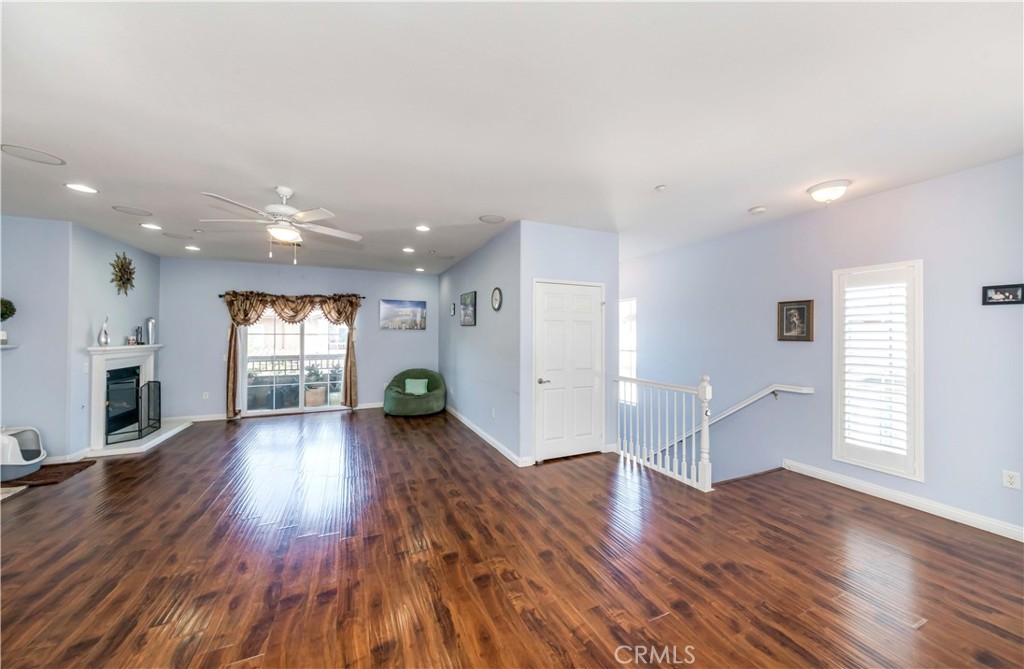 17760 Independence Lane