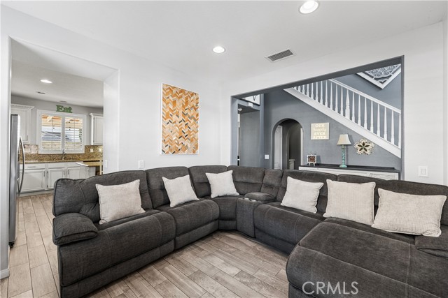 Detail Gallery Image 18 of 53 For 36426 50th St, Palmdale,  CA 93552 - 4 Beds | 3 Baths