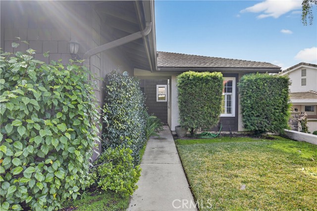 Detail Gallery Image 6 of 40 For 1496 Lemon Grove, Upland,  CA 91786 - 2 Beds | 2 Baths