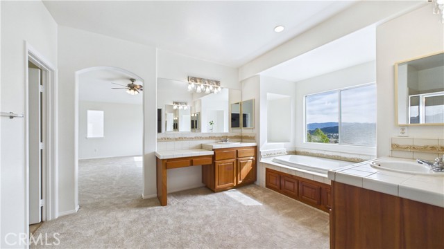 Detail Gallery Image 39 of 61 For 27824 Pine Crest, Castaic,  CA 91384 - 5 Beds | 4 Baths