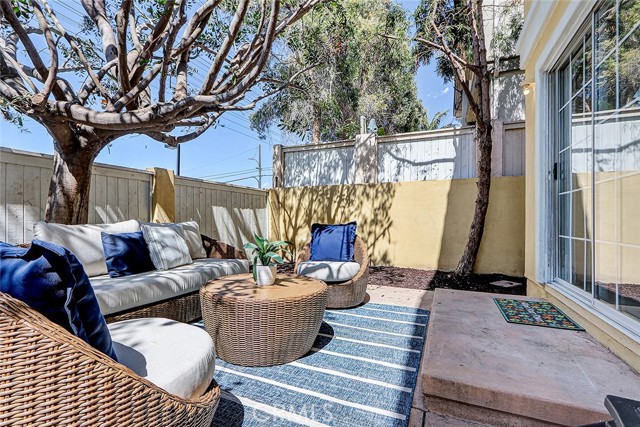 2621 Grant Avenue, Redondo Beach, California 90278, 3 Bedrooms Bedrooms, 0 ,Residential,For Sale,Grant,0,SB26134274