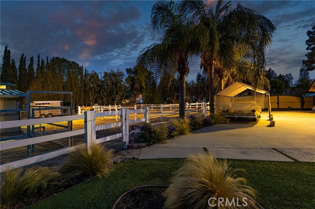 17927 Sun Hill Drive, Yorba Linda CA: https://media.crmls.org/medias/a7161c8c-893e-4be1-b9e7-5d50e9a94b32.jpg