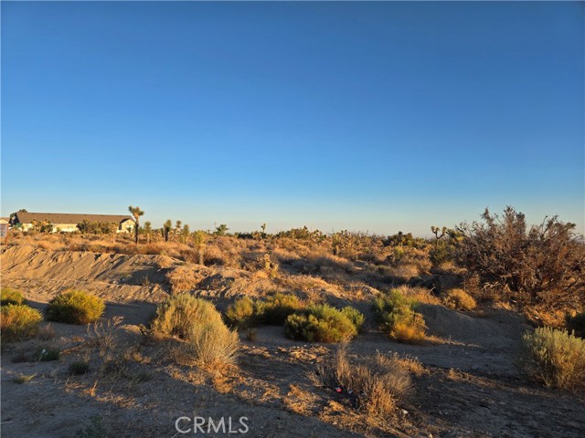 Detail Gallery Image 3 of 5 For 4044 Nielson Rd, Phelan,  CA 92371 - – Beds | – Baths