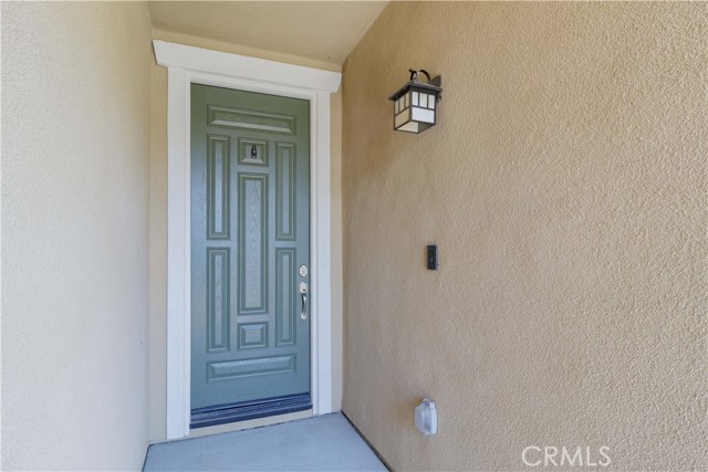 Detail Gallery Image 3 of 52 For 16034 Ulysses Ln, Fontana,  CA 92336 - 6 Beds | 4/1 Baths