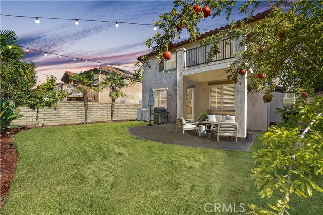 Detail Gallery Image 18 of 34 For 19920 Holly Dr, Saugus,  CA 91350 - 3 Beds | 2/1 Baths