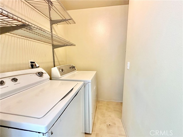 Detail Gallery Image 17 of 22 For 731 W 5th St, Long Beach,  CA 90802 - 3 Beds | 2/1 Baths