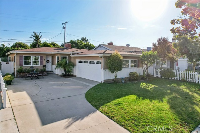 414 Avenue E, Redondo Beach, California 90277, 4 Bedrooms Bedrooms, ,2 BathroomsBathrooms,Residential,Sold,Avenue E,SB24144848