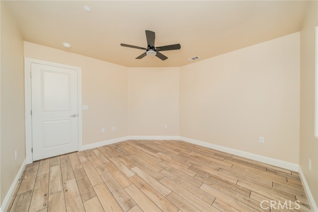 Detail Gallery Image 21 of 44 For 1275 Hollister, Pinon Hills,  CA 92372 - 4 Beds | 2 Baths