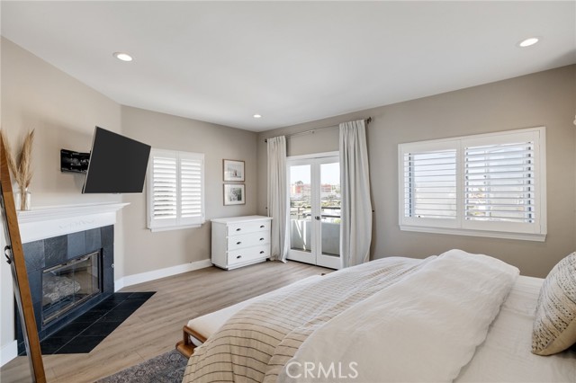 1722 Harper Avenue, Redondo Beach CA: https://media.crmls.org/medias/a71a87f8-631d-4c0f-b173-b86faee17d55.jpg
