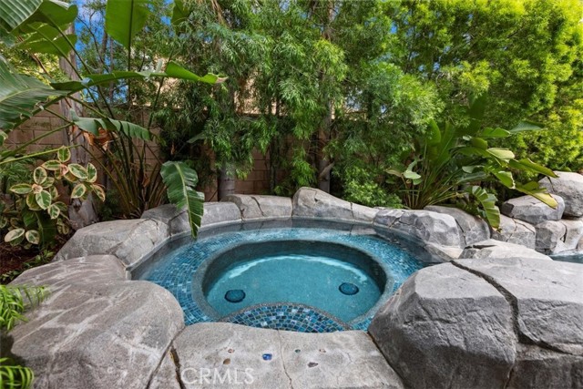 7416 Mayfield Street, Eastvale CA: https://media.crmls.org/medias/a71b25aa-c426-4f5c-9705-243dd59ea487.jpg