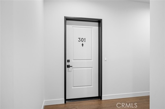 Detail Gallery Image 4 of 22 For 10657 Moorpark St #301,  North Hollywood,  CA 91602 - 1 Beds | 1 Baths