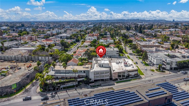Image 57 of 70 For 4262 Wilshire Boulevard