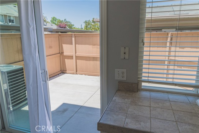 Detail Gallery Image 14 of 27 For 21 Hollowglen #43,  Irvine,  CA 92604 - 2 Beds | 1/1 Baths