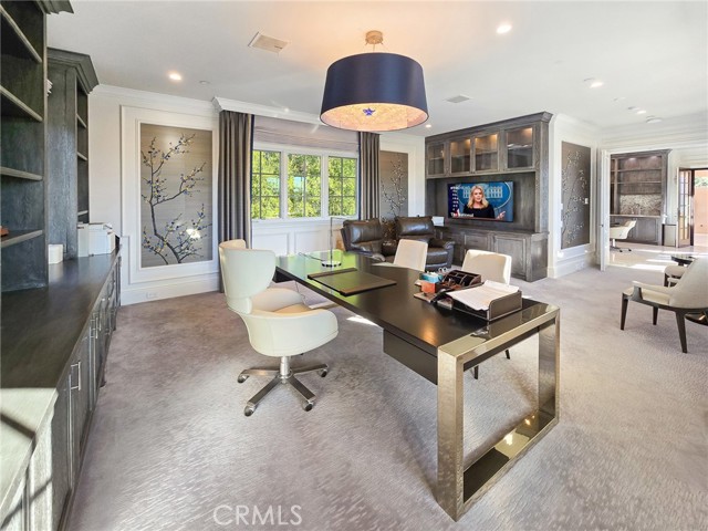 100 Palm Hill Lane, Bradbury CA: https://media.crmls.org/medias/a71e0d26-7d9b-438e-8c37-2c84402abe22.jpg
