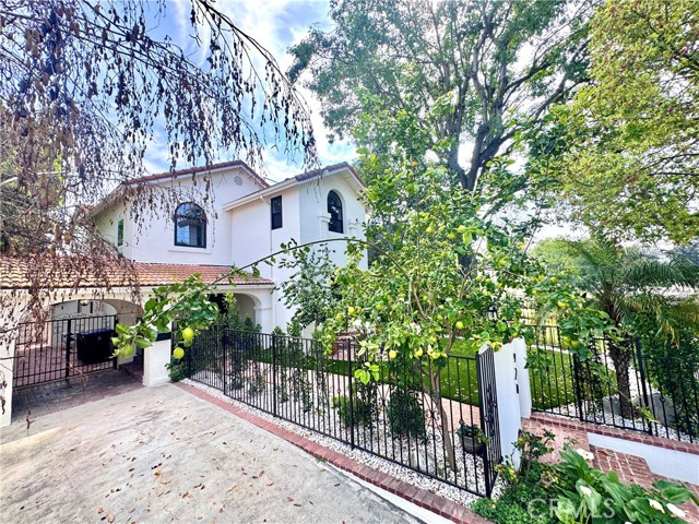 Image 4 of 63 For 920 Ford