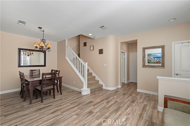 Detail Gallery Image 7 of 64 For 28381 Mirabelle Ln, Saugus,  CA 91350 - 3 Beds | 3 Baths