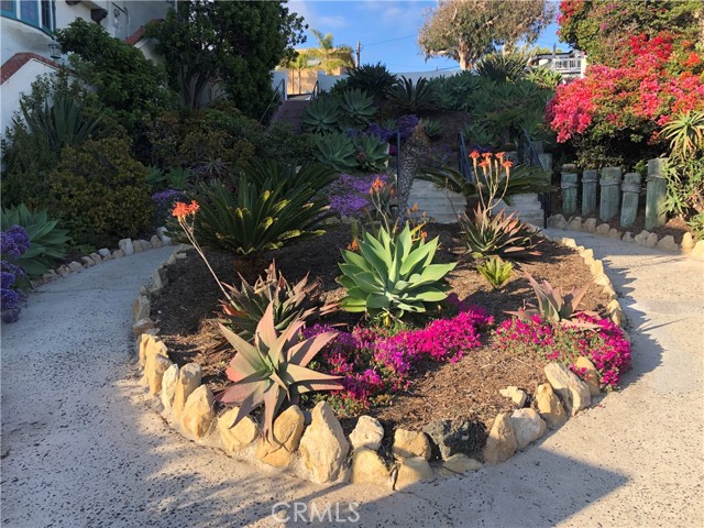 Detail Gallery Image 33 of 43 For 274 Diamond St, Laguna Beach,  CA 92651 - 3 Beds | 2/1 Baths