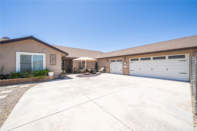 7575 Rancho Road, Wrightwood CA: https://media.crmls.org/medias/a7206240-e622-4c43-896e-f833ca407d02.jpg