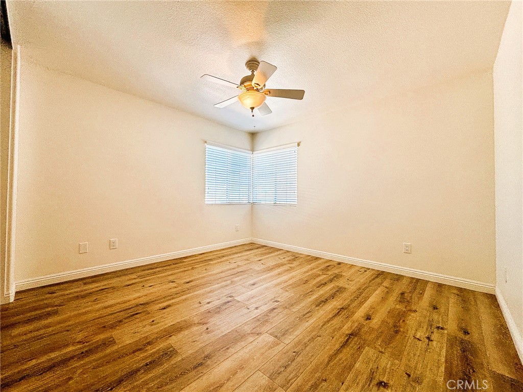 https://media.crmls.org/medias/a720ba41-70e9-4715-8721-31debb5ac697.jpg?preset=X-Large