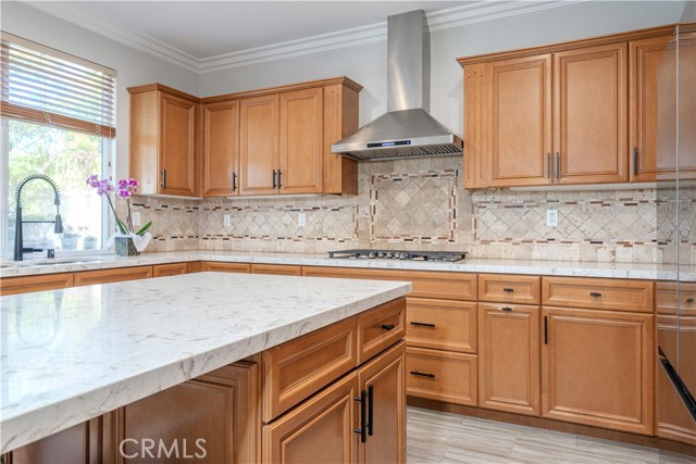 Detail Gallery Image 16 of 70 For 18571 Amalia, Huntington Beach,  CA 92648 - 5 Beds | 4/1 Baths