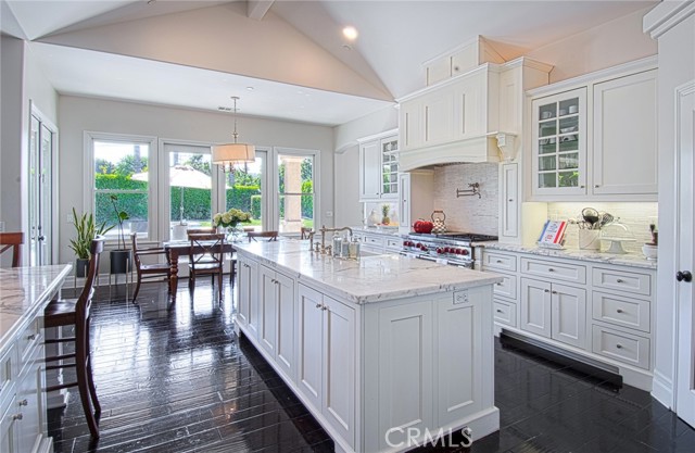 Detail Gallery Image 31 of 41 For 211 S Grand, West Covina,  CA 91791 - 4 Beds | 3/1 Baths