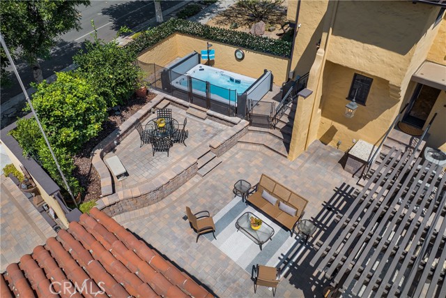 516 E Stocker Street, Glendale CA: https://media.crmls.org/medias/a722ac9a-40c3-461f-930a-3dfbf096b6ec.jpg