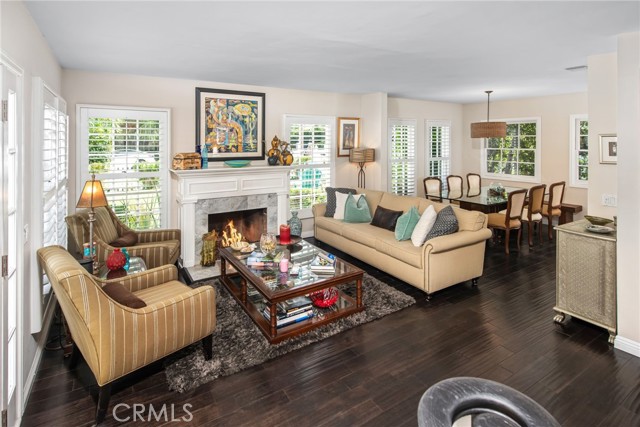 4323 Laurelgrove Avenue, Studio City CA: https://media.crmls.org/medias/a722debf-2a1f-410c-9550-0ebfcbd1f0a7.jpg