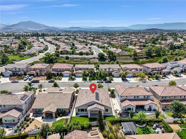 35179 Rockford Way, Murrieta CA: https://media.crmls.org/medias/a724230a-8c11-4024-87a5-97cfd6b81634.jpg