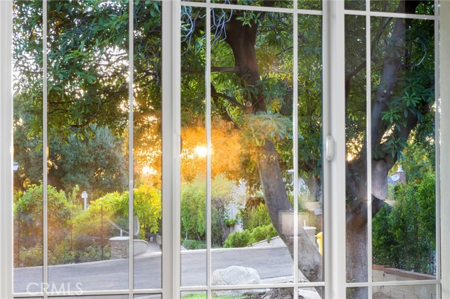 1260 Oakhaven Lane, Arcadia CA: https://media.crmls.org/medias/a7249f14-b93f-4daf-a0c0-dff132e24da7.jpg