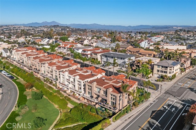 33737 Chula Vista Avenue, Dana Point CA: https://media.crmls.org/medias/a724bf43-8543-4b55-af86-a025dba693e8.jpg