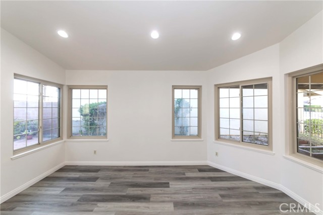 Detail Gallery Image 21 of 33 For 2518 Greenwich Dr, Fullerton,  CA 92833 - 3 Beds | 2 Baths