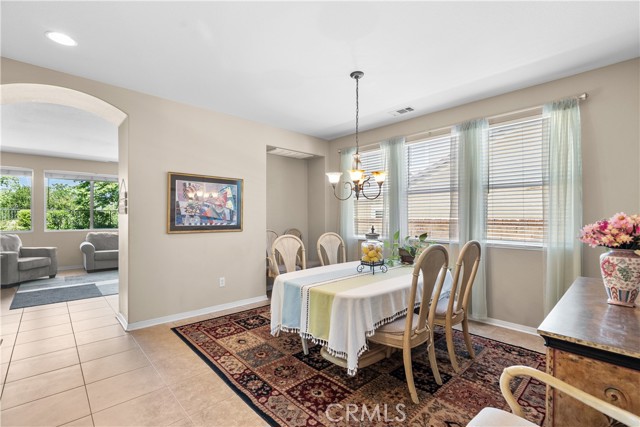 29266 Mission Trail Lane, Valencia CA: https://media.crmls.org/medias/a725ca98-b0bb-459e-9187-e52575301d39.jpg