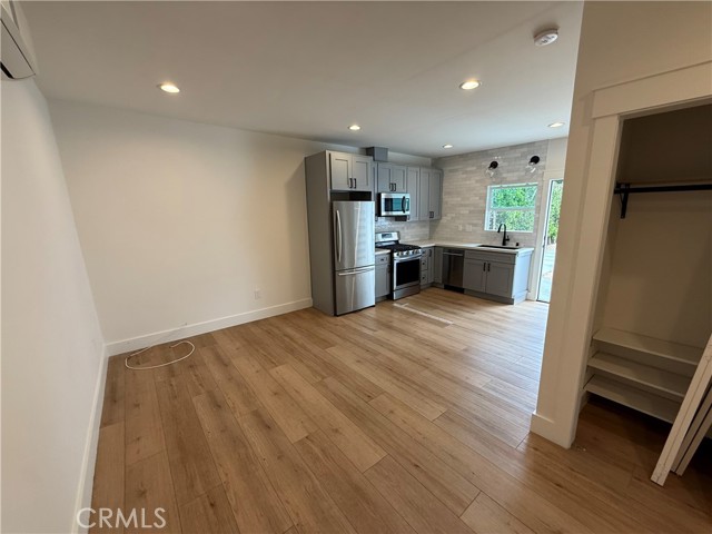 15149 Gilmore Street, Van Nuys CA: https://media.crmls.org/medias/a726070a-b959-48cf-be37-04b06703a641.jpg
