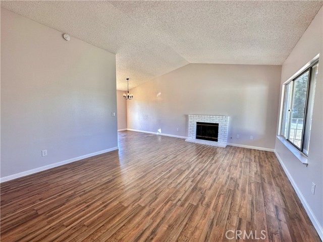 Detail Gallery Image 11 of 51 For 18805 Kross Rd, Riverside,  CA 92508 - 3 Beds | 2 Baths