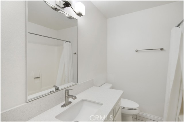 Detail Gallery Image 13 of 21 For 2656 Monterey Pl, Fullerton,  CA 92833 - 3 Beds | 2/1 Baths