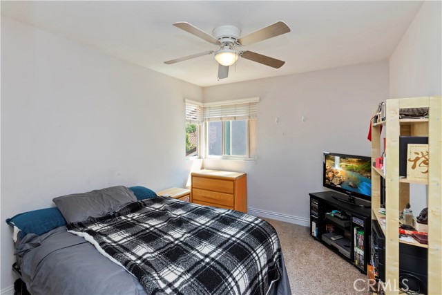 17015 Knollbrook Place, Riverside CA: https://media.crmls.org/medias/a727a9f6-8b67-4fd5-bc17-f37d6b8f15a3.jpg