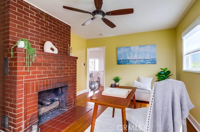 Detail Gallery Image 13 of 18 For 677 W 37th St, San Pedro,  CA 90731 - 3 Beds | 2 Baths