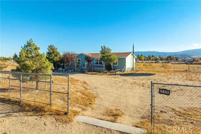 Detail Gallery Image 5 of 39 For 25926 W Avenue B4, Lancaster,  CA 93536 - 3 Beds | 2 Baths