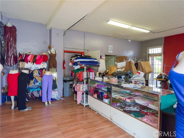 Detail Gallery Image 10 of 30 For 1121 W Base Line St, San Bernardino,  CA 92411 - – Beds | – Baths