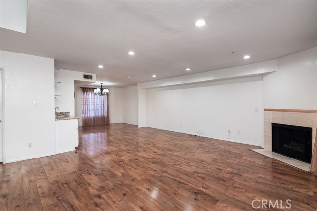2930 Montrose Avenue, La Crescenta CA: https://media.crmls.org/medias/a7295d06-0ae9-4662-8e67-168dea8a939f.jpg