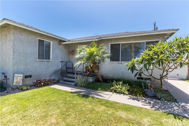 Image 3 for 5903 Pennswood Ave, Lakewood, CA 90712